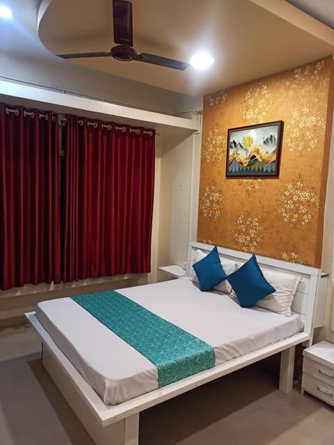 Malwade Motel Bed and Breakfast in Pune