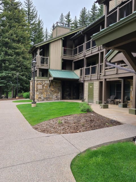 Property building, Spring, Day