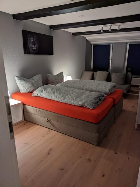 Bed, Bedroom