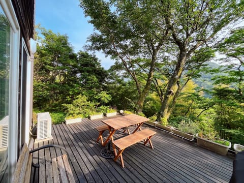 Day, Natural landscape, Balcony/Terrace