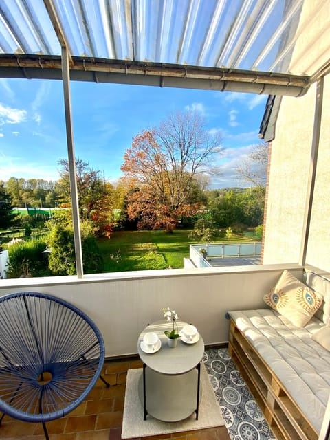 Garden, View (from property/room), Balcony/Terrace, Seating area, Garden view