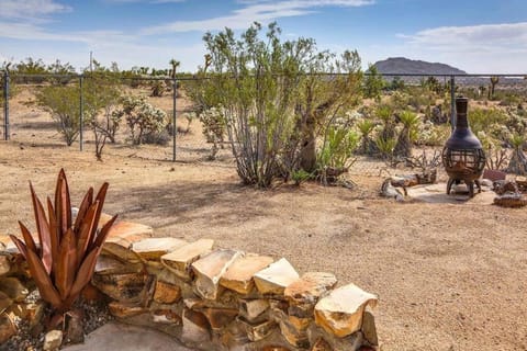 JT Cottage Casa in Yucca Valley