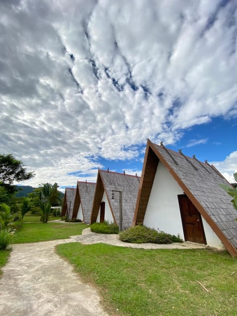 Vangvieng Angsavanh Resort Resort in Vientiane Province, Laos