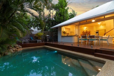 Beach Villa 3 House in Port Douglas