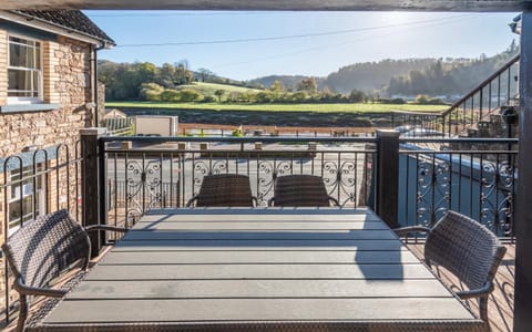 Patio, View (from property/room), Dining area