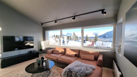 Staying Apt 5 - New and modern Condo in Tromso