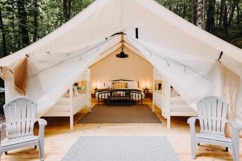 Timberline Glamping at Unicoi State Park Luxury tent in White County