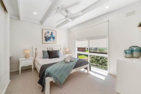 Dromana Beach Holiday House *3 minutes to the sand Haus in Dromana