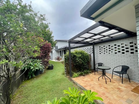 The Sandy Villa 150 meters from Sawtell Beach Apartamento in Middle Arm