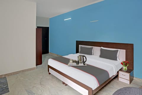 OYO Rajvanshi Residency Hotel in Gurugram