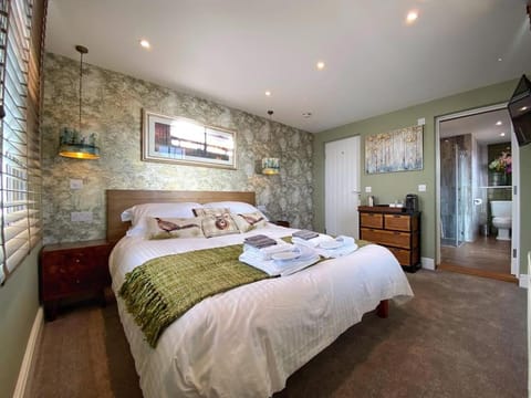 Hambrook Guest Suites and Private ESPA Spa House in City of Canterbury