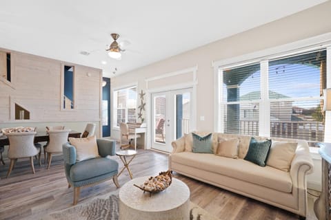 Beach House - Dreams Come True by Panhandle Getaways Maison in Sunnyside