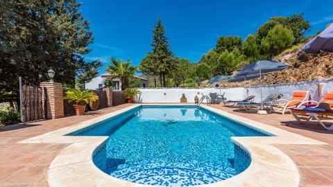 Casa Mulera Alozaina by Ruralidays House in Sierra de las Nieves