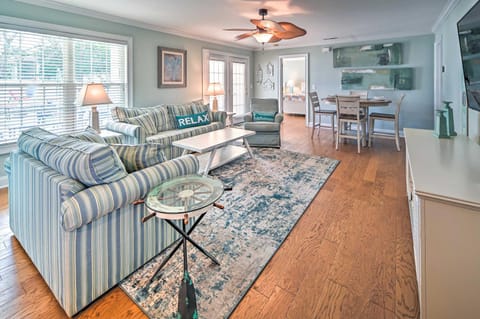 Murrells Inlet Escape with Private Pool and Grill House in Surfside Beach