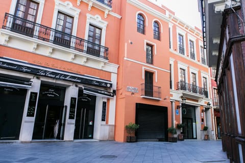 Sercotel Las Casas de los Mercaderes Hotel in Seville
