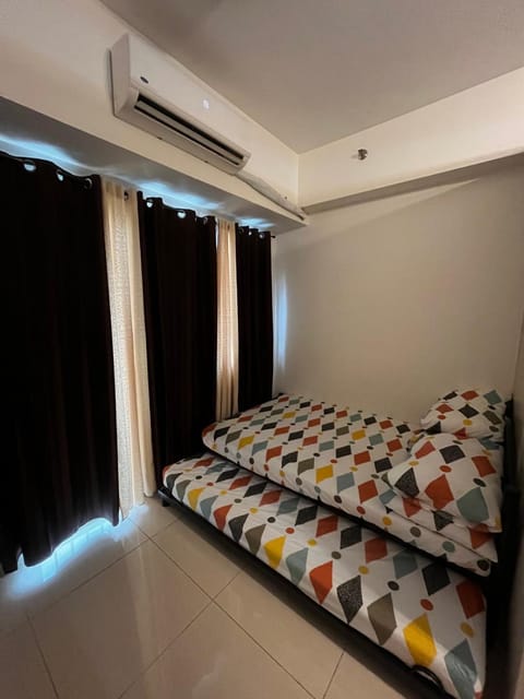 Lovely 1BR Condo @ SM Southmall w/ Netflix & High Speed WIFI Appartement-Hotel in Las Pinas