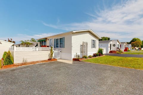 Assateague Point Paradise House in Worcester County