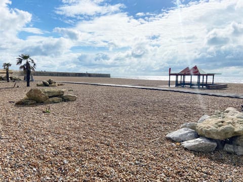 Nearby landmark, Day, Natural landscape, Beach, Sea view