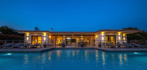 Night, Pool view