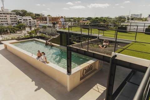 Property building, Balcony/Terrace