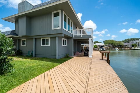 Edgewater Escape House in Rockport