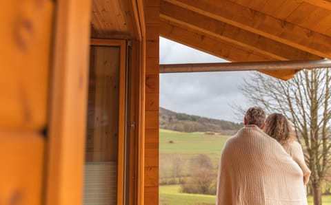 Spring, Day, People, Natural landscape, Guests, Mountain view