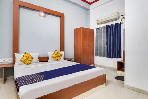 SPOT ON Pioneer Lodge By Wb Inn Hotel in Secunderabad
