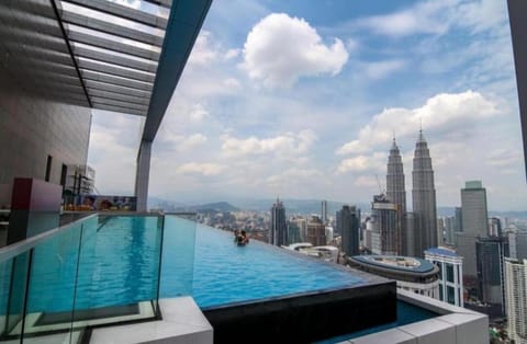 The Platinum KLCC By Castle apartment in Kuala Lumpur City