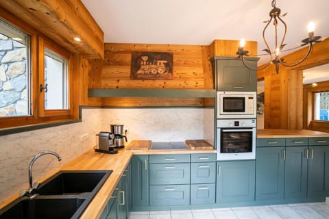 minibar, pet friendly, kitchen