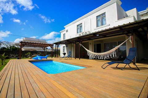 Spacieuse villa Quatre coco avec piscine, accès plage à pied Villa in Trou-aux-Biches