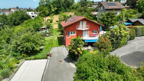 Property building, Natural landscape, Bird's eye view, Garden, Garden view