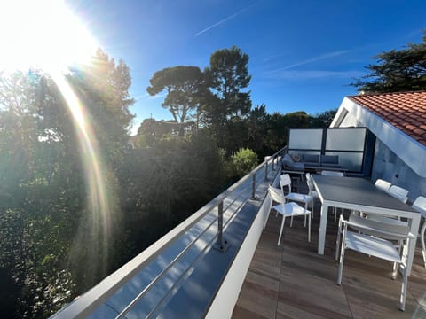 Patio, View (from property/room), Balcony/Terrace, Dining area