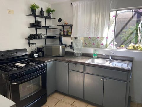 Zebra Studio Apartment in Tijuana