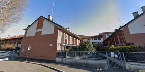 Luminoso e accogliente appartamento a San Donato Apartamento in San Donato Milanese