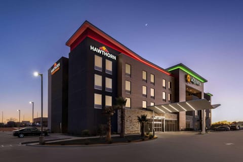 La Quinta Inn & Suites by Wyndham Del Rio Hotel in Del Rio