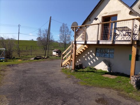 Gîte l'estive du Clozel House in Besse-et-Saint-Anastaise