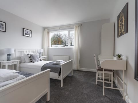 Charming 3-Bed House in Newcastle upon Tyne House in Newcastle upon Tyne