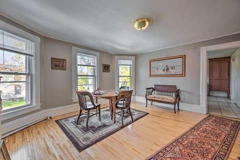 Victorian Apartment Less Than 1 Mi to Wisconsin River Copropriété in Stevens Point