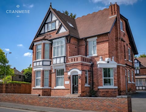 Cranmere Lichfield Condo in Lichfield