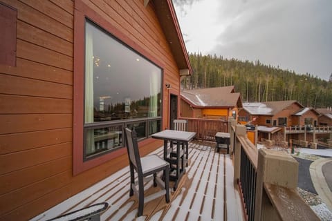 Alders 42 Outpost Dr by SummitCove Lodging Apartment in Keystone