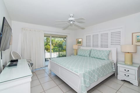 Beach Living at Discovery Point Club Apartment in Grand Cayman