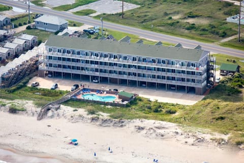 Blockade Runner 852 #111DS-H Apartment in Hatteras Island