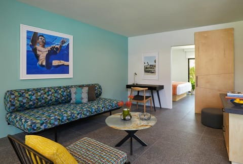 Twin Palms Resort - Palm Springs Newest Gay Men's Resort Estância in Palm Springs