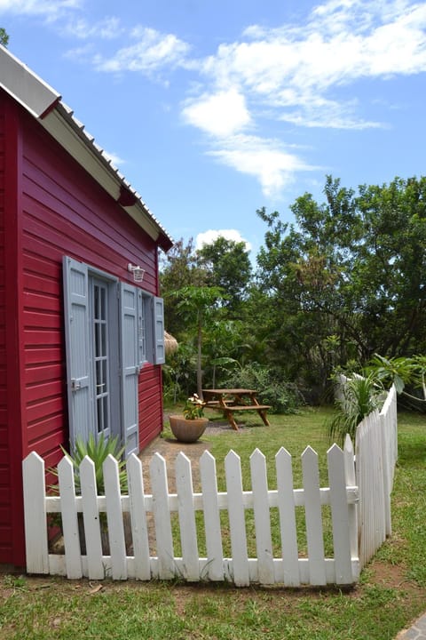 Property building, Garden, Garden view