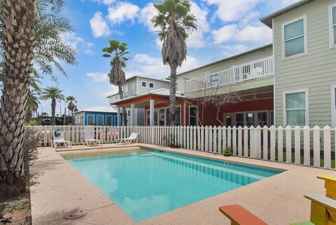 Beach Club 2 - Port Aransas House in Port Aransas