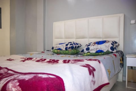 DALOU Chambre hôte, Cité mixta Condo in Dakar