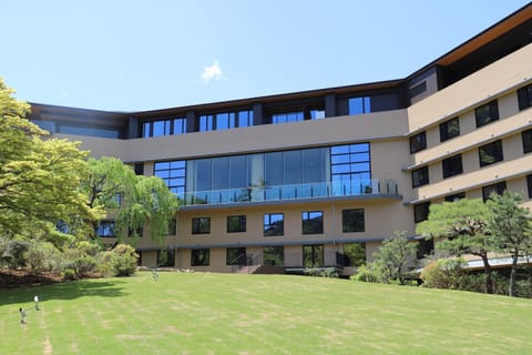 Property building, Garden, Garden view