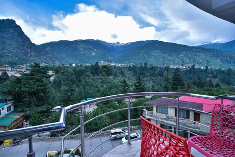 Hotel Mukund Palace Hotel in Manali