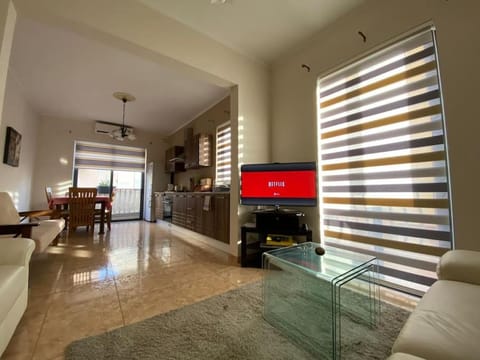 TV and multimedia, Living room, Seating area, air conditioner