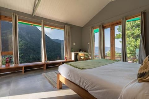 Seclude Pangot, Perch Bed and Breakfast in Uttarakhand